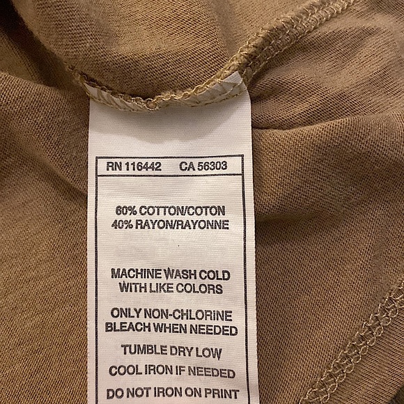 Empyre • Light Brown T-Shirt w/ Japanese Writing & Rose Detail From Zumiez🤎 - Picture 7 of 7